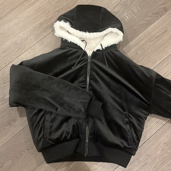 Faux shearling jacket - Picture 4 of 4